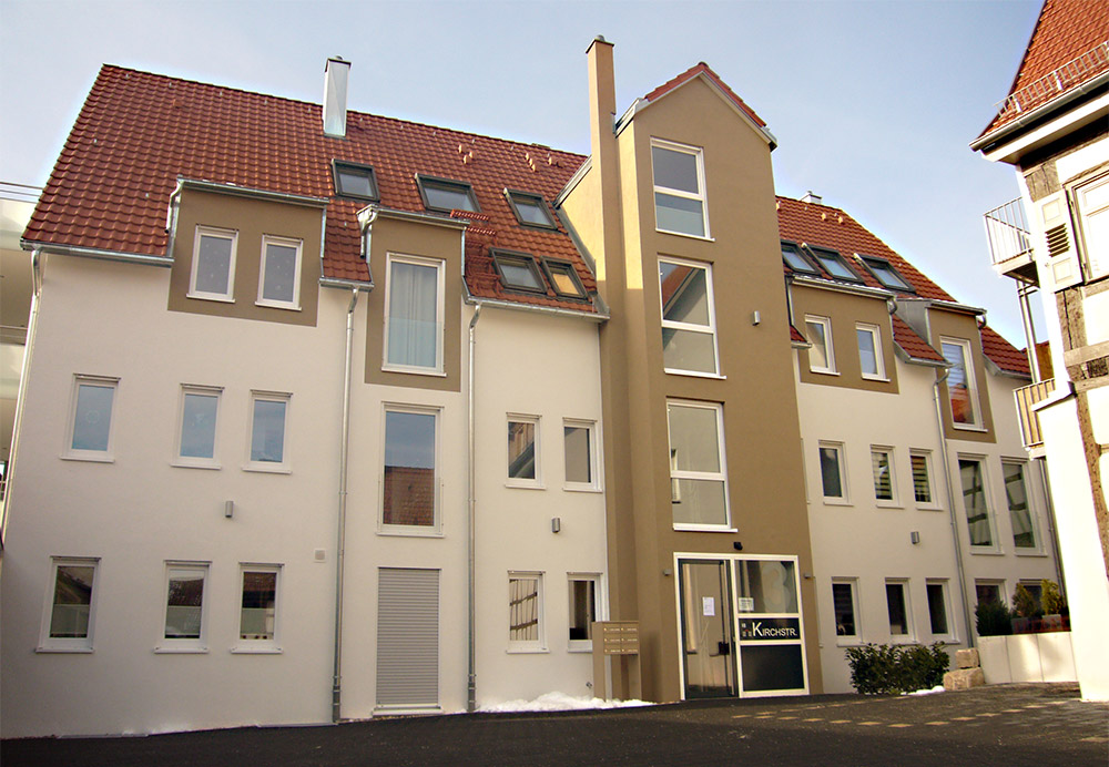 »Wohnen im Hof«<br/>5-Familienhaus<br/>in Kornwestheim:<br/>Fertiggestellt